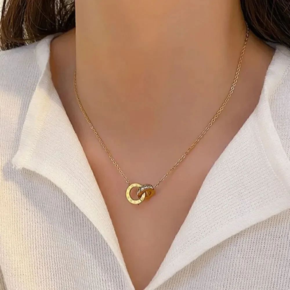 18k Gold Plated Cubic Zirconia Roman Numeral Round Pendant Necklace